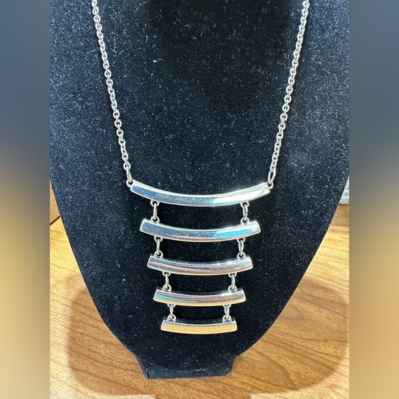 Chico's Jewelry - Chicos attorney silver tone necklace